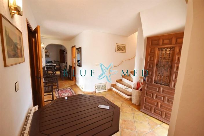 Image No.44-4 Bed Villa for sale