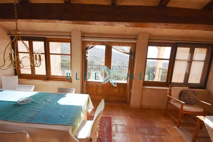 Image No.48-4 Bed Villa for sale