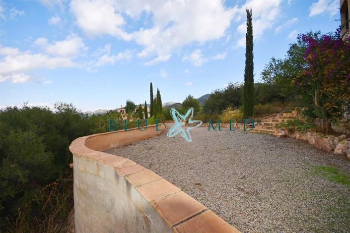 Image No.5-4 Bed Villa for sale