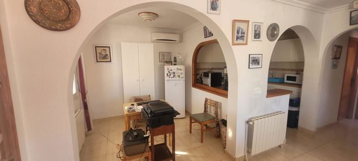 Image No.13-3 Bed House for sale
