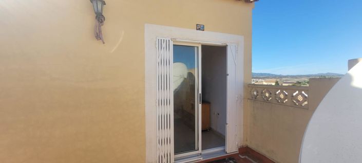 Image No.31-3 Bed House for sale
