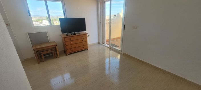 Image No.35-3 Bed House for sale