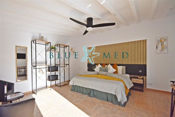 Image No.28-6 Bed Country House for sale