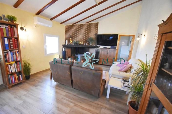 Image No.23-4 Bed Country House for sale