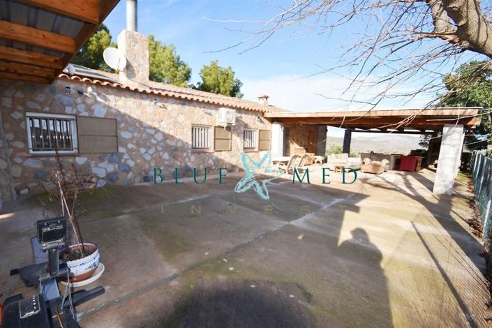 Image No.43-4 Bed Country House for sale