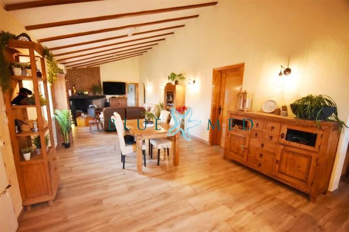 Image No.5-4 Bed Country House for sale