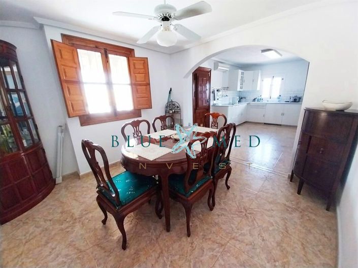 Image No.15-5 Bed Country House for sale