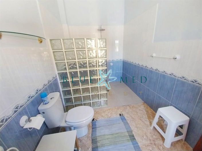 Image No.35-5 Bed Country House for sale