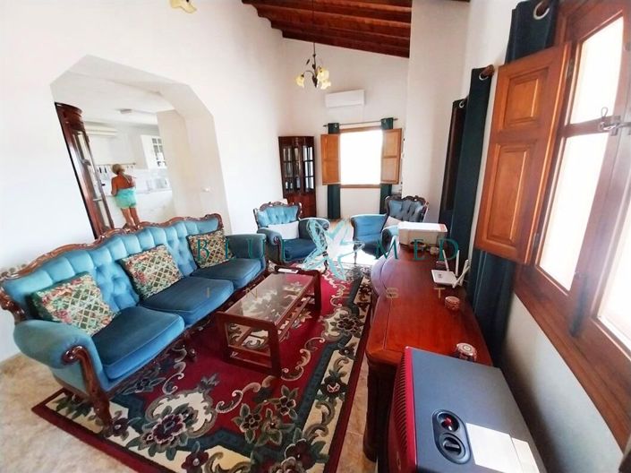 Image No.10-5 Bed Country House for sale