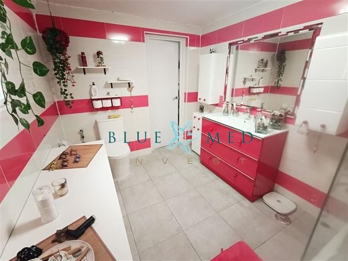 Image No.20-2 Bed Country House for sale