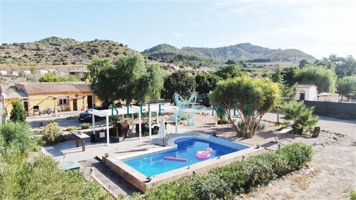 Image No.35-2 Bed Country House for sale