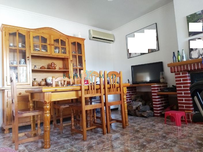Image No.12-3 Bed Country House for sale