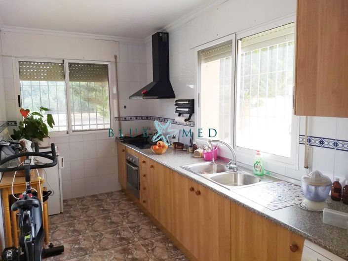 Image No.15-3 Bed Country House for sale