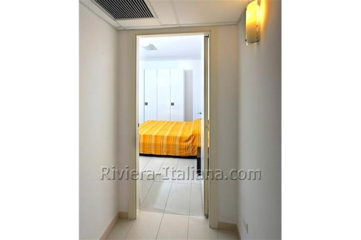Image No.15-Appartement de 1 chambre à vendre