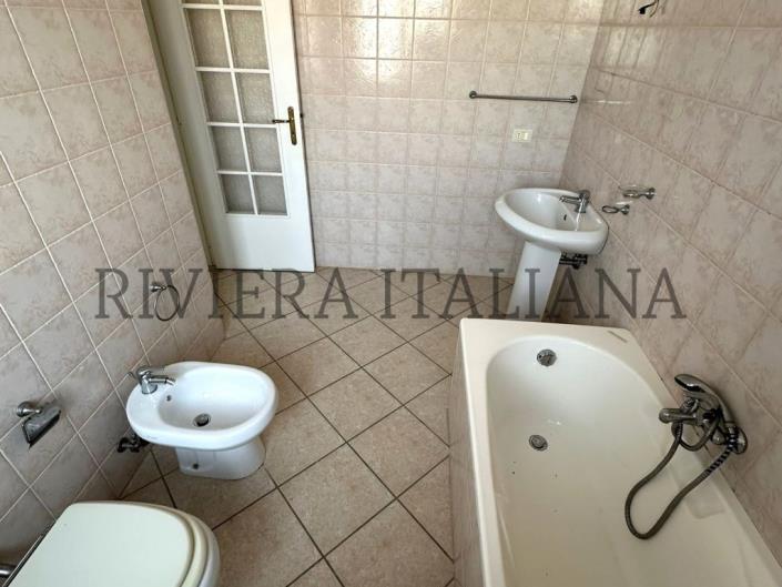 Image No.21-Appartement de 4 chambres à vendre à Scalea