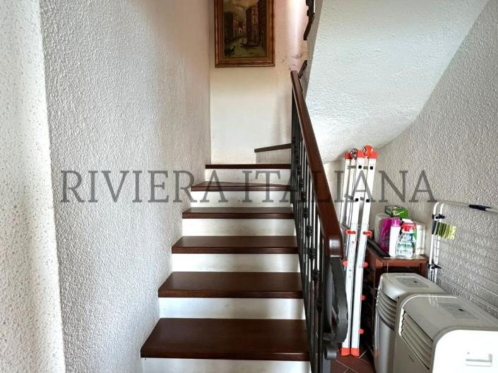 Image No.22-3 Bed Villa / Detached for sale