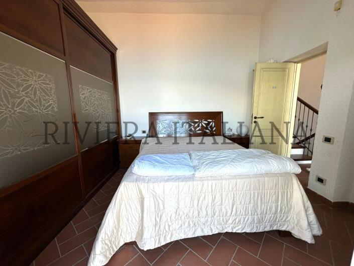 Image No.29-3 Bed Villa / Detached for sale