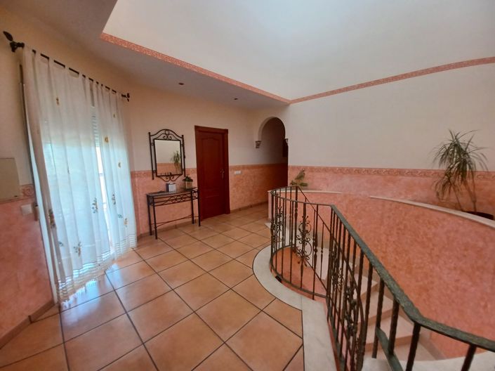 Image No.14-4 Bed Villa for sale