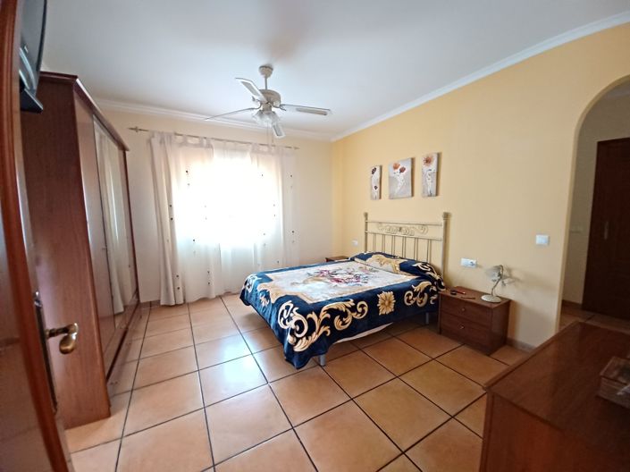 Image No.30-4 Bed Villa for sale