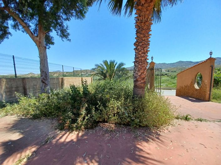 Image No.37-4 Bed Villa for sale