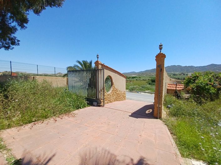 Image No.38-4 Bed Villa for sale