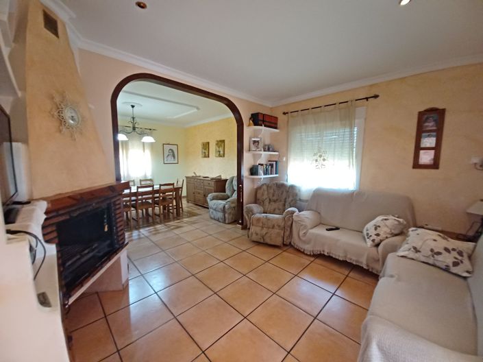 Image No.5-4 Bed Villa for sale