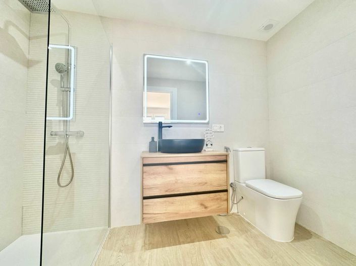 Image No.41-2 Bed Apartment for sale