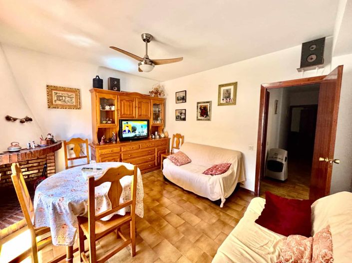 Image No.11-6 Bed Villa for sale