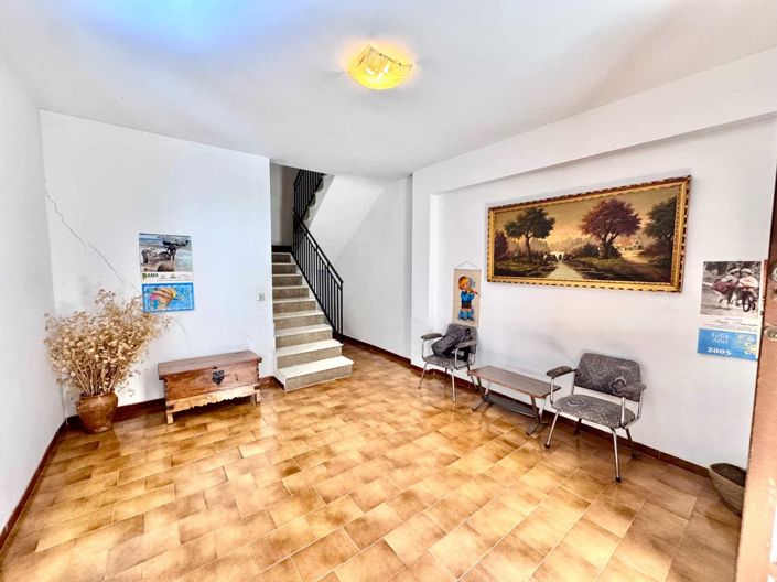 Image No.5-6 Bed Villa for sale