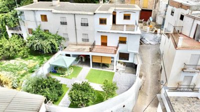 renovated-house-for-sale-in-valor-granada-2
