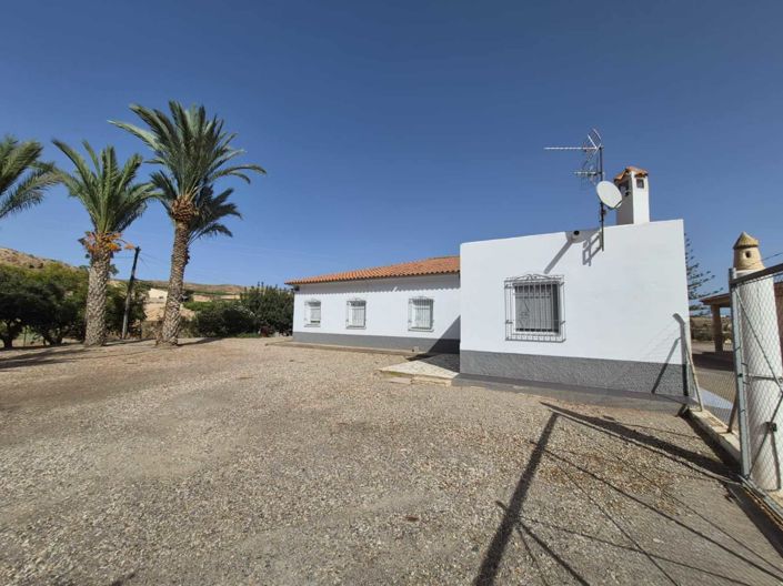 Image No.8-4 Bed Villa for sale