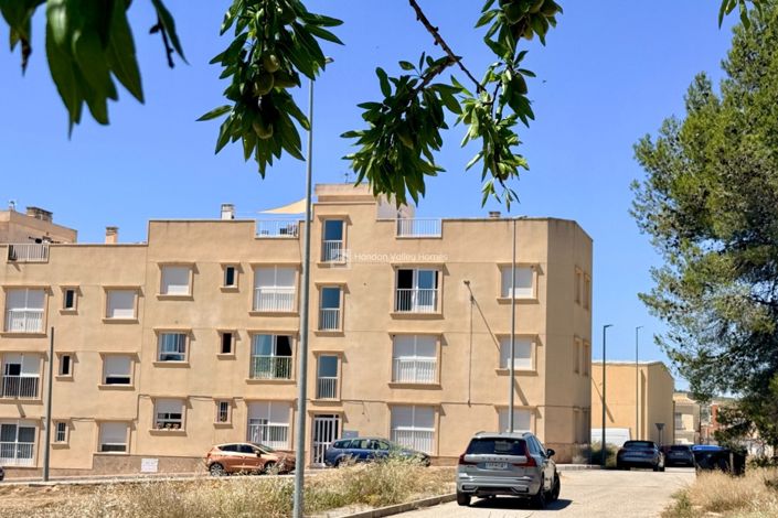 Image No.6-2 Bed Property for sale