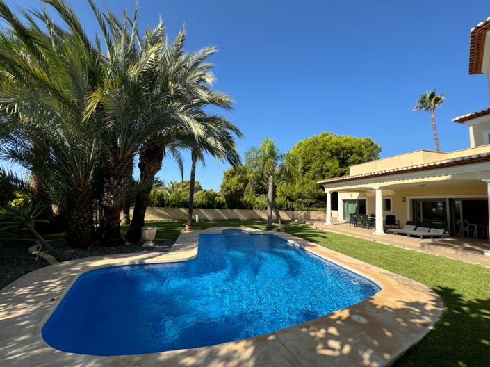 Image No.2-Villa de 4 chambres à vendre à Benissa