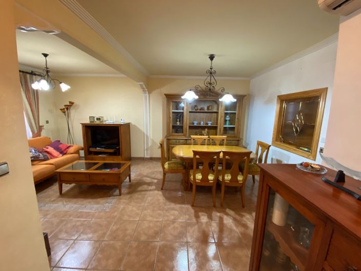 Image No.3-5 Bed Townhouse for sale