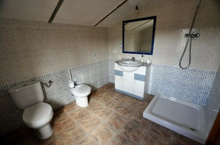Image No.20-3 Bed Villa for sale