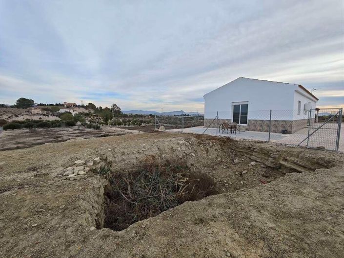 Image No.14-3 Bed Villa for sale