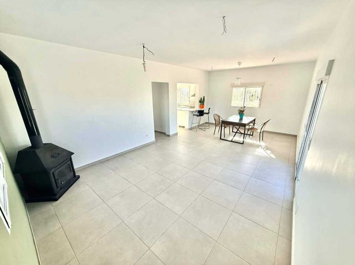 Image No.47-3 Bed Villa for sale