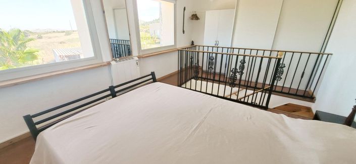 Image No.25-2 Bed Villa for sale