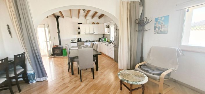 Image No.4-2 Bed Villa for sale
