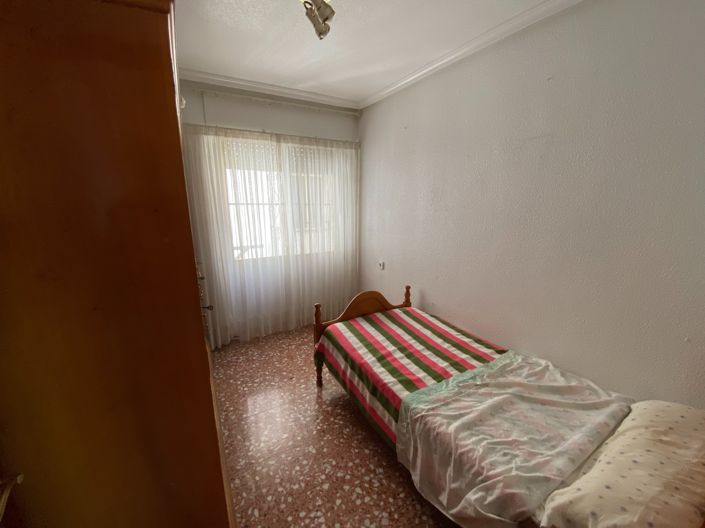 Image No.6-4 Bed Apartment for sale