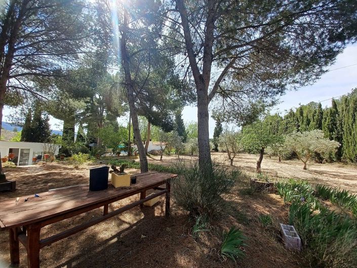 Image No.6-5 Bed Villa for sale