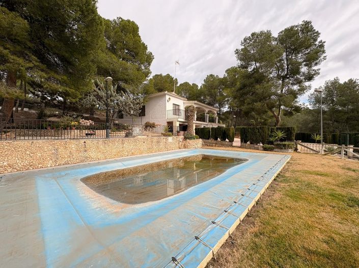 Image No.31-4 Bed Villa for sale