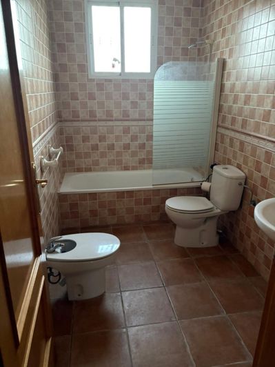 Image No.14-3 Bed Villa for sale