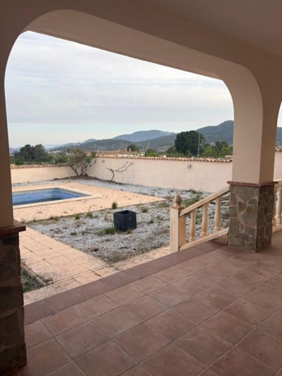 Image No.8-3 Bed Villa for sale