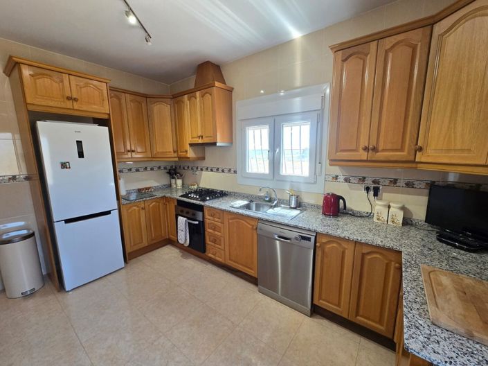 Image No.15-4 Bed Villa for sale