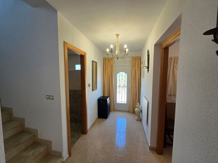 Image No.32-4 Bed Villa for sale