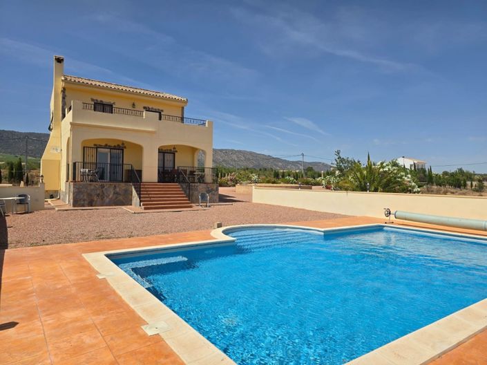 Image No.9-4 Bed Villa for sale
