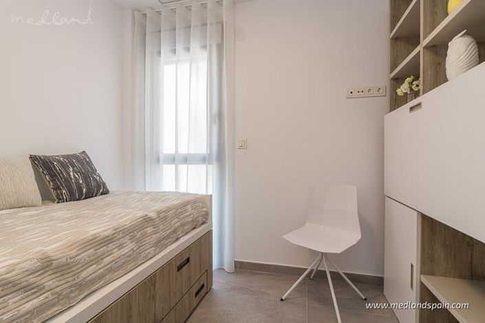 Image No.9-3 Bed Apartment for sale