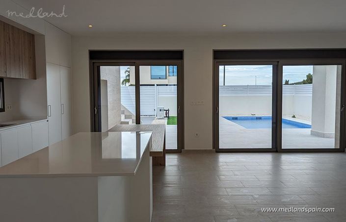 Image No.4-Villa de 3 chambres à vendre à La Romana
