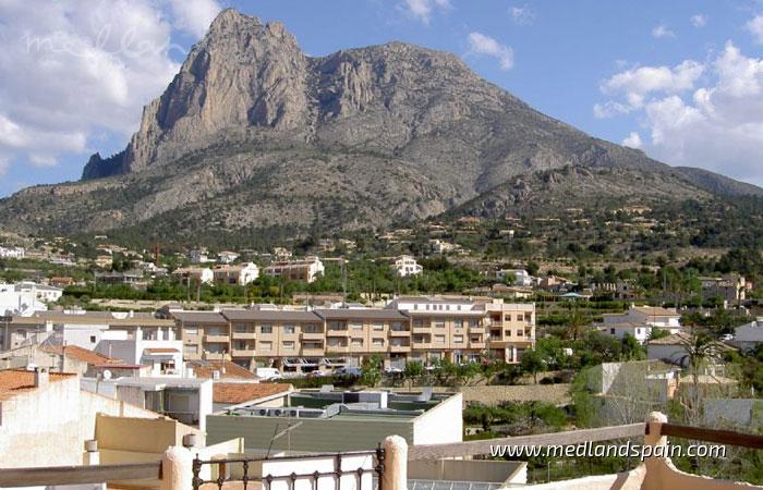 Image No.13-3 Bed Villa for sale